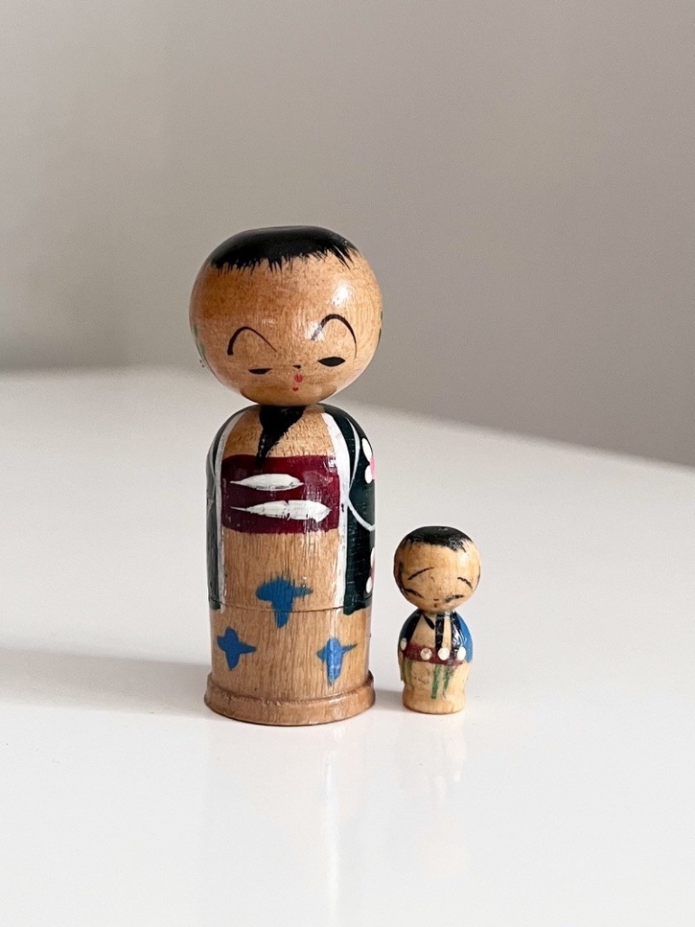 Mini Bobblehead Nesting Kokeshi Wooden Japanese Doll